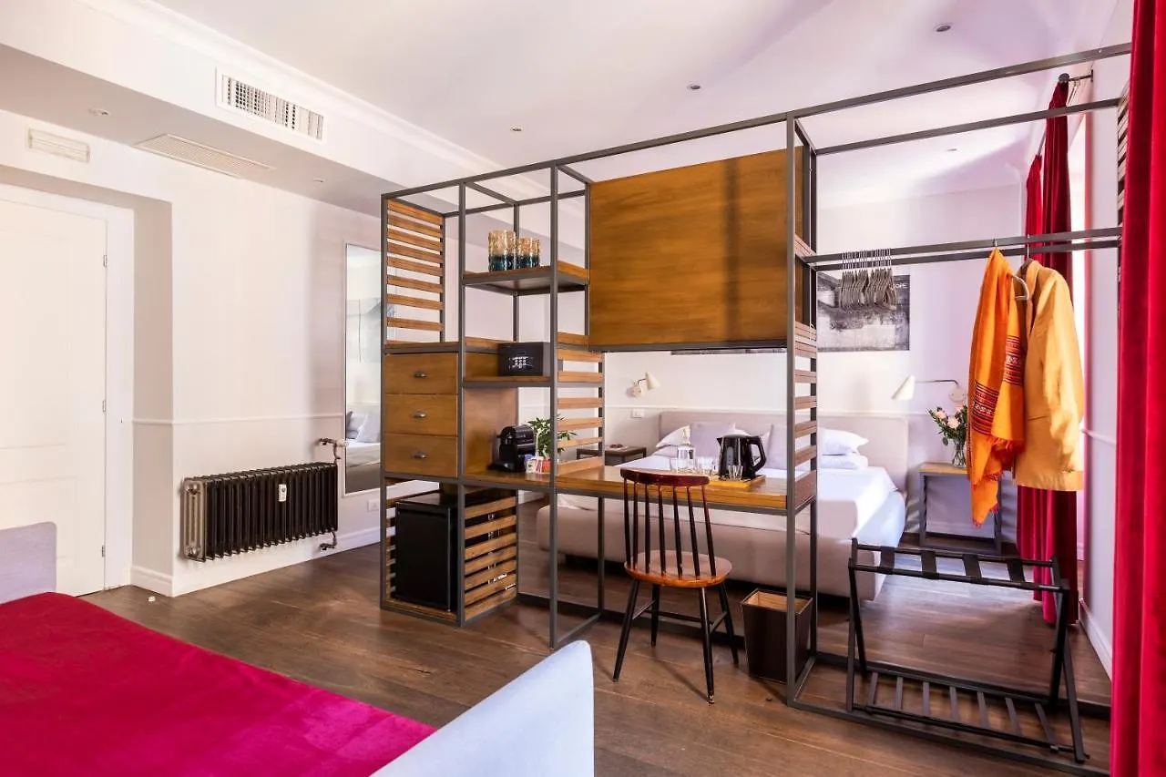 Alla Corte Guest House By Hili Rom