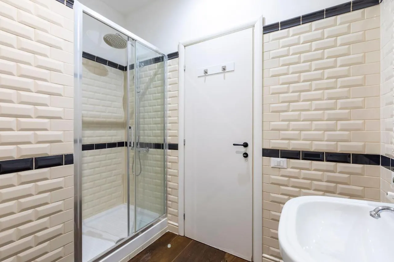 Alla Corte Guest House Roma İtalya